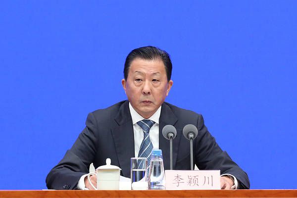 色婷婷狠狠干