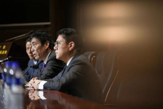 伊人国产在线